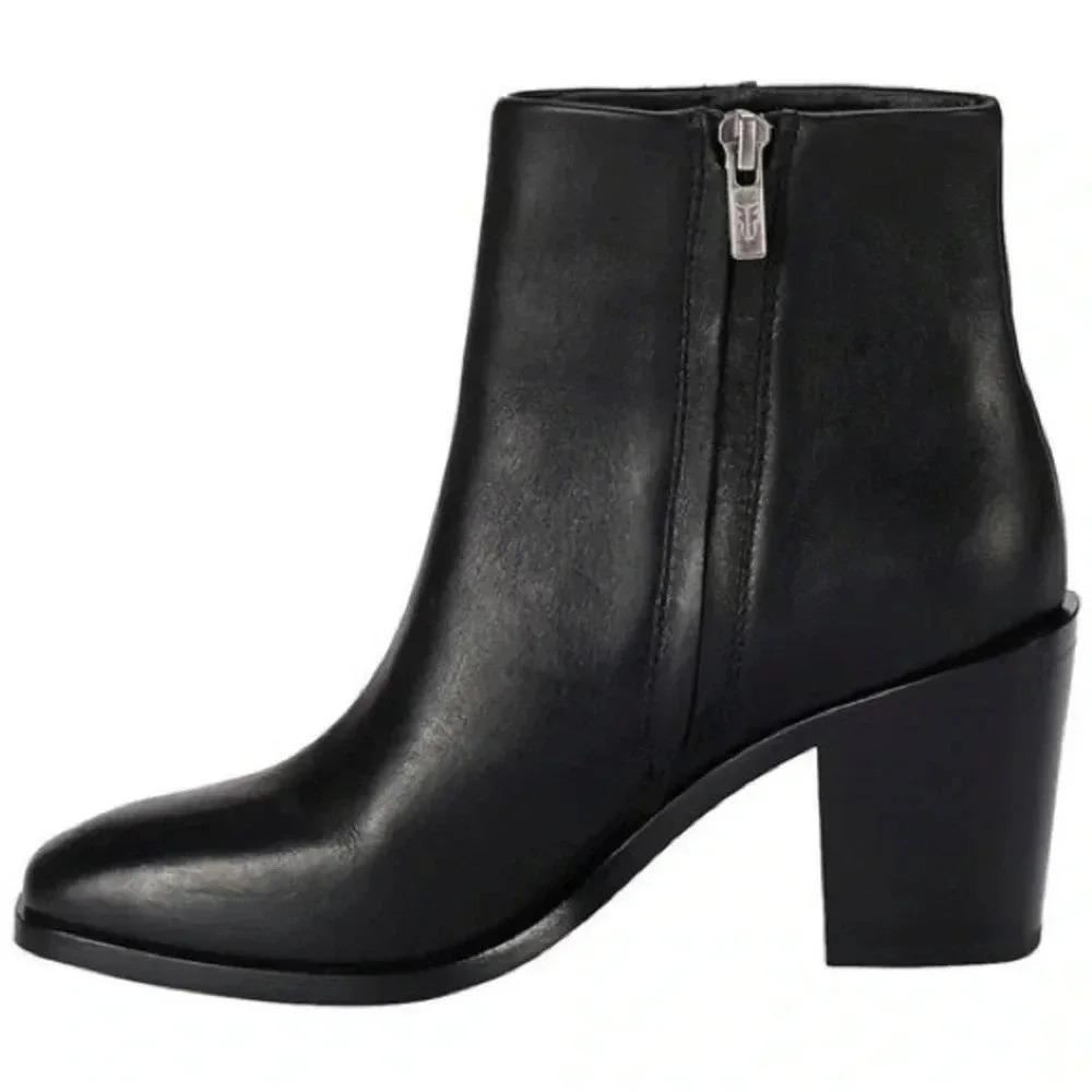 FRYE Georgia black soft vintage leather short ankle Chelsea boots booties sz8.5M